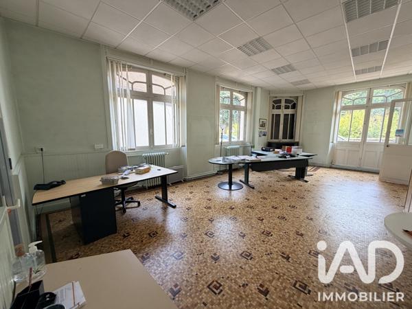 Immeuble à vendre 710 m² Provins