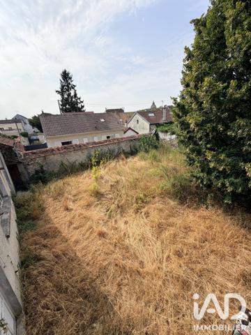 Immeuble à vendre 710 m² Provins