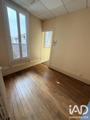 Immeuble à vendre 710 m² Provins
