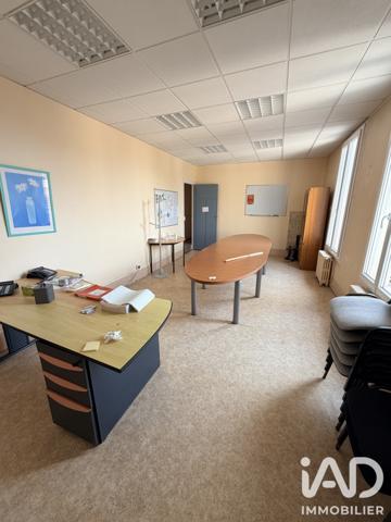Immeuble à vendre 710 m² Provins