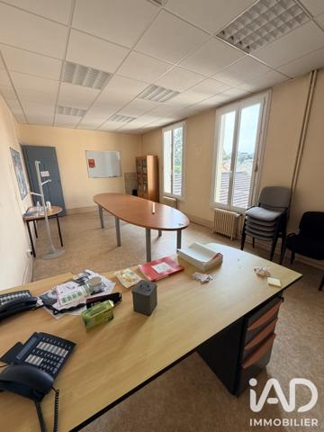 Immeuble à vendre 710 m² Provins