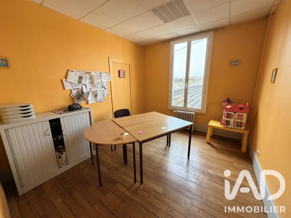 Immeuble à vendre 710 m² Provins