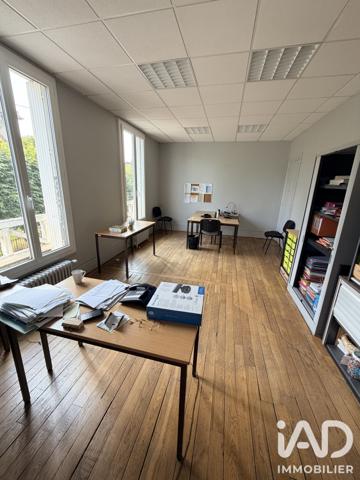 Immeuble à vendre 710 m² Provins
