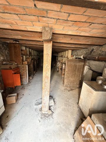 Immeuble à vendre 710 m² Provins