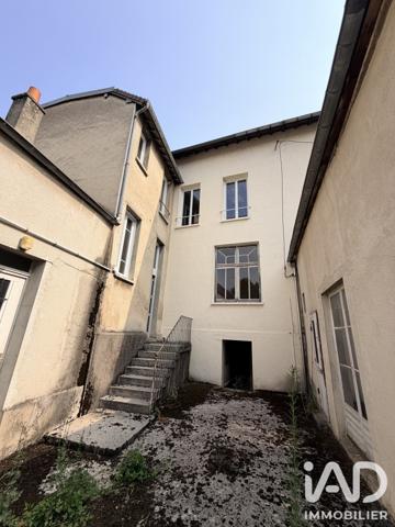 Immeuble à vendre 710 m² Provins