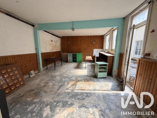 Immeuble à vendre 710 m² Provins