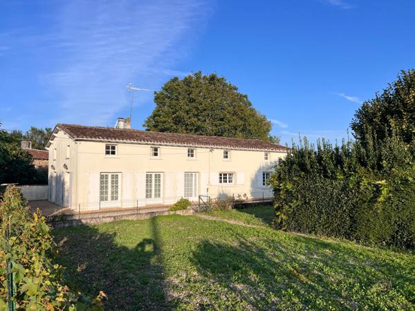 Maison à vendre 5 pièces CHERAC (17)