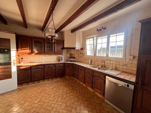 Maison à vendre 5 pièces CHERAC (17)