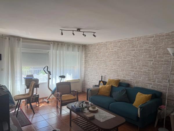 Appartement à vendre 3 pièces EGUILLES (13)