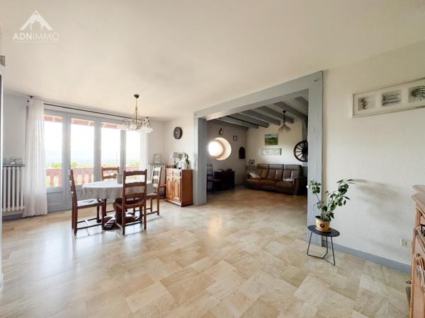 Thoiry (01710) Maison Village 7 Pièces 210 m2