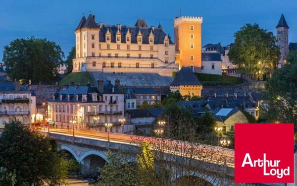LOCAL ACTIVITES de 410 m2 en partie louée, offrant un revenu immédiat
