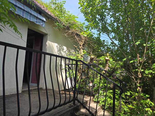 Maison indépendante - MASSY VILLAINE  proche lycée -collège