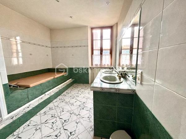 Maison ancienne de 171,99 m²