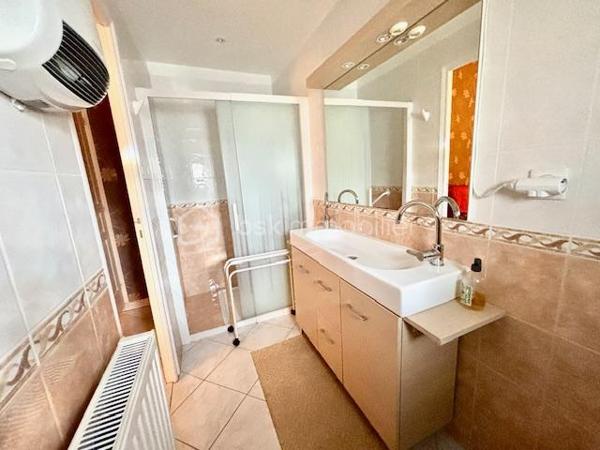 Maison ancienne de 171,99 m²