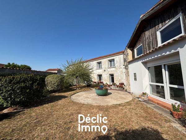 Vente maison de caractère La jarrie, 185m² 7 pièces 420 000€ avec garage