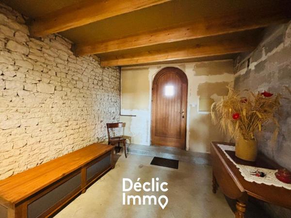 Vente maison de caractère La jarrie, 185m² 7 pièces 420 000€ avec garage