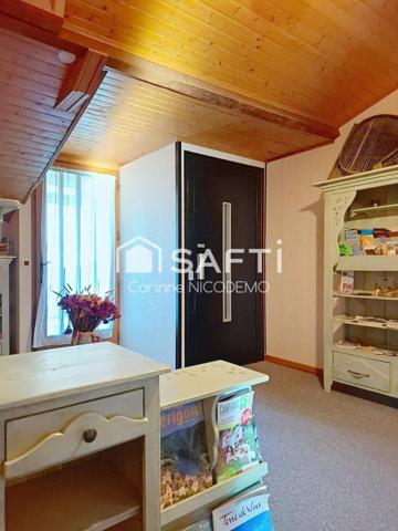 Propriété ancienne en pierre