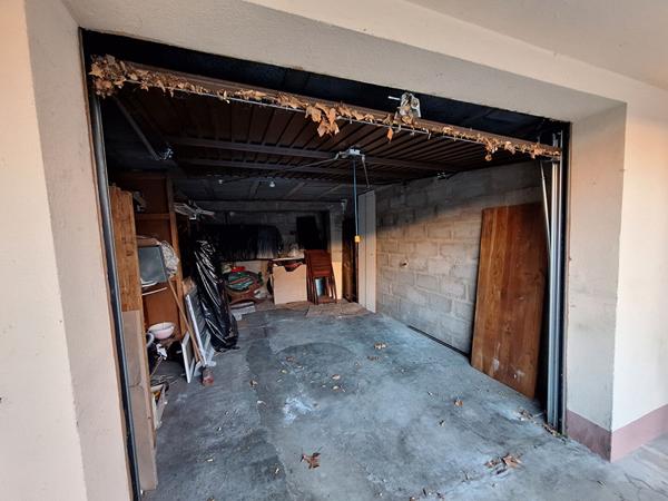 Appartement Avignon 3 pièce(s) 61.40 m2 balcon garage cave