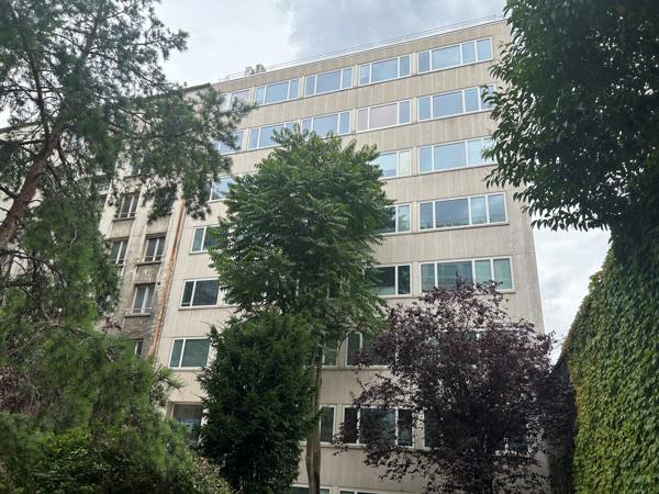 Bureaux à louer à Neuilly-sur-Seine espaces modulables adresse prestigieuse