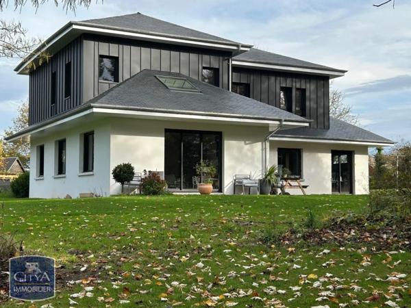 Maison à vendre 5 pièces 215m²