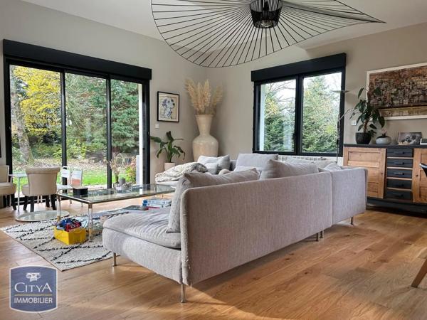 Maison à vendre 5 pièces 215m²