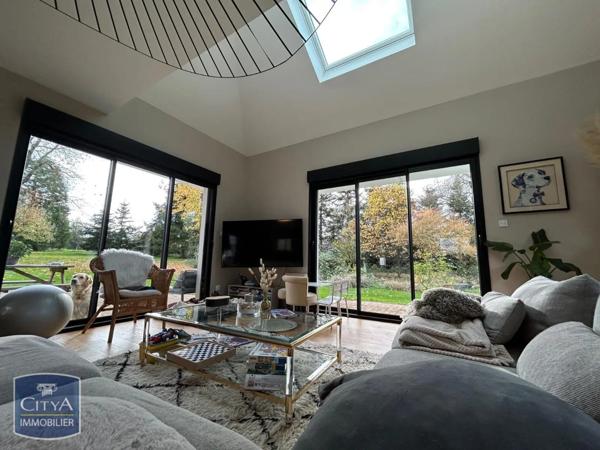 Maison à vendre 5 pièces 215m²