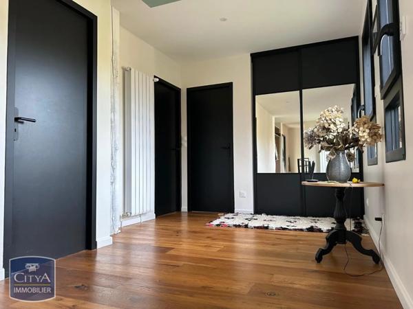 Maison à vendre 5 pièces 215m²