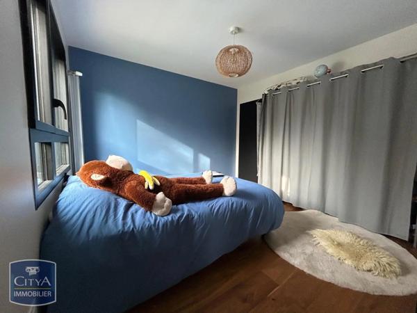 Maison à vendre 5 pièces 215m²