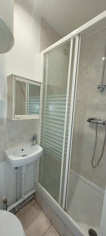 Argenteuil (95100) STUDIO RDC SUR COUR