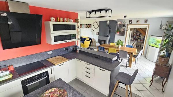 Vente                                                      Maison
                        
                     8 pièces                      147 m2                     à Cagny