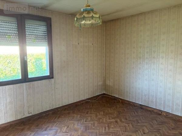 Maison individuelle à vendre à Pesmes en Haute-Saône (70140), ref : 25061-1093437