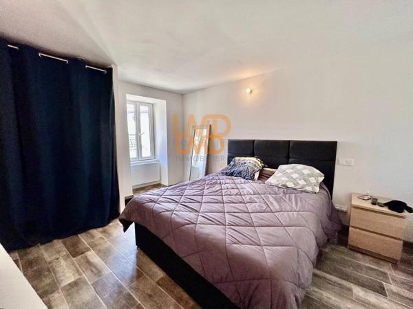 Maison DE Village, Traversante, Calme, Lumineux