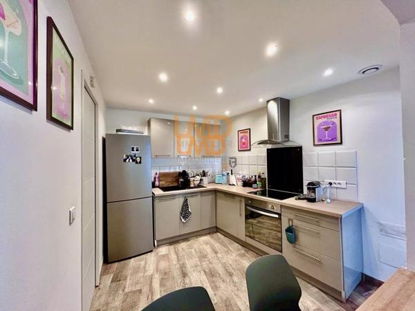 Maison DE Village, Traversante, Calme, Lumineux