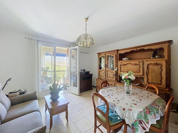Appartement Manosque, 3 pièces 74.10 m2, avec balcon, loggia et place de parking privative