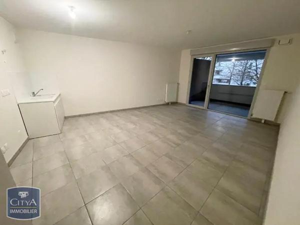Appartement à louer 3 pièces 61.99m²