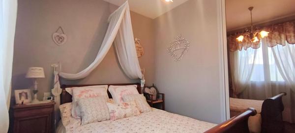 Exclusivité ! Côtes d'Armor 22130 SAINT-LORMEL. Véritable plain-pied, 3 chambres, bureau, garage, terrain