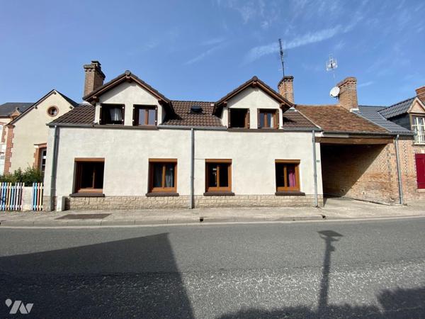 Maison de centre-bourg à SAINT VIATRE (41210), d'une superficie habitable d'environ 116 m² avec...