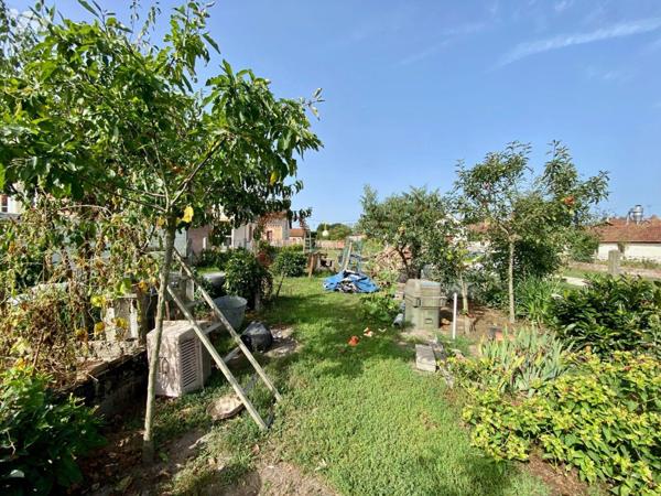 Maison de centre-bourg à SAINT VIATRE (41210), d'une superficie habitable d'environ 116 m² avec...