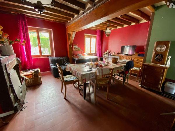 Maison de centre-bourg à SAINT VIATRE (41210), d'une superficie habitable d'environ 116 m² avec...