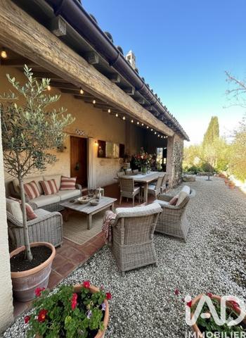 Maison à vendre 4 pièces 107 m² Cotignac