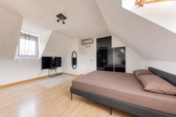 Maison Pontault Combault 7 pièce(s) 130 m2