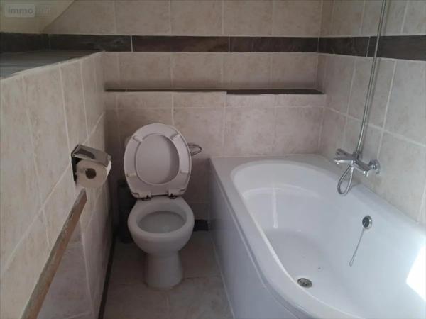 Location - Maison Varenguebec 50250 5 pièces 111 m 2
