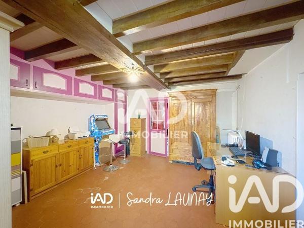 Maison à vendre 8 pièces 181 m² La Neuville-sur-Essonne