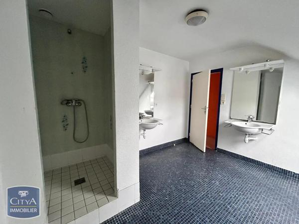 Maison à louer 6 pièces 169.42m²