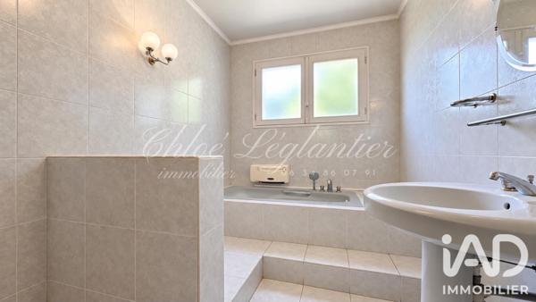 Maison à vendre 8 pièces 250 m² Ormesson-sur-Marne