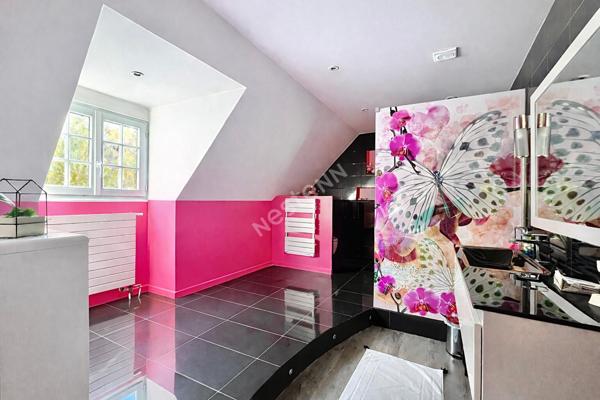 CHAUMONTEL maison familiale 5 chambres sous sol total