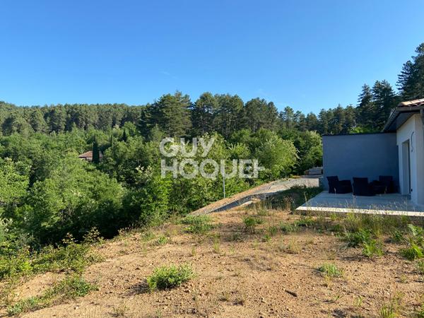 Maison 4 pièces à louer à Ucel, proche bois, calme et spacieuse