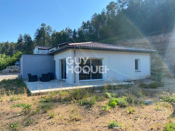 Maison 4 pièces à louer à Ucel, proche bois, calme et spacieuse