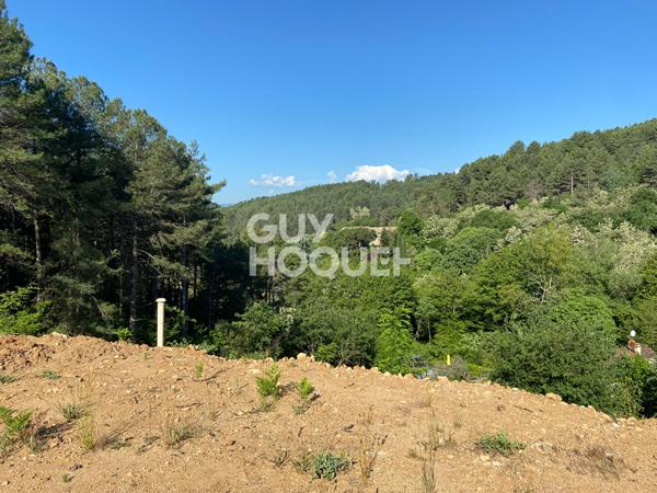 Maison 4 pièces à louer à Ucel, proche bois, calme et spacieuse