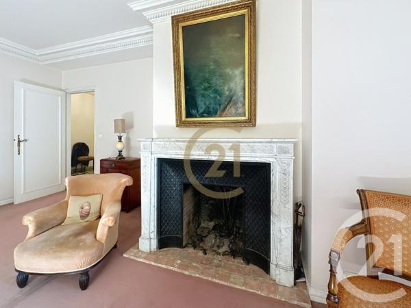 Appartement F4 à vendre  4 pièces - 128,69 m2 LE CHESNAY - 78